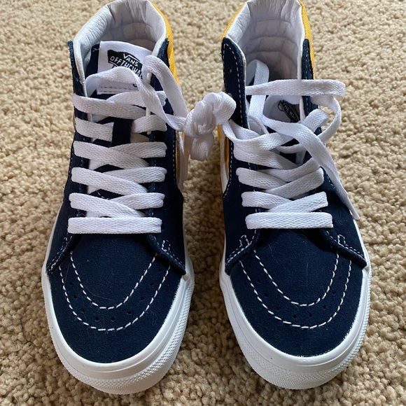 Bran New Vans Skate Hi - Picture 2 of 4